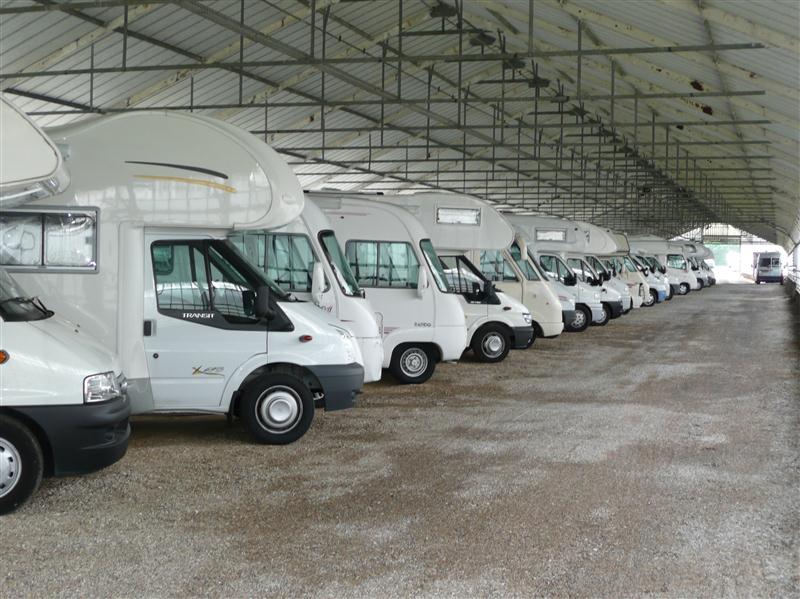 Espace stockage pour camping car
